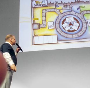 Abb2_UlfRichtererklaertdasSpielTestIT