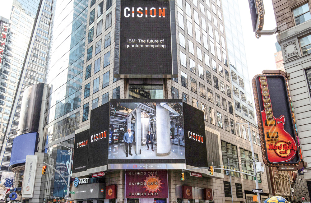 Abb 02 Jumbotron_IBM-Quantum-Computing