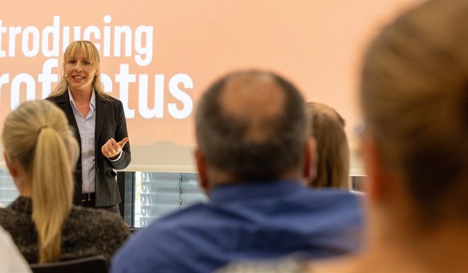 "Be more digital" – oder wie man möglichst viele Mitarbeitende mitnimmt auf die digitale Reise